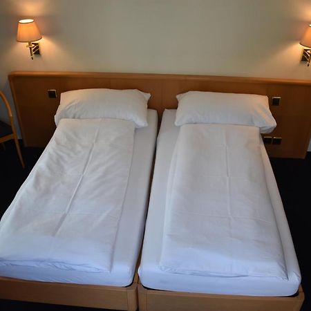 Hotel Schwert Näfels Zewnętrze zdjęcie