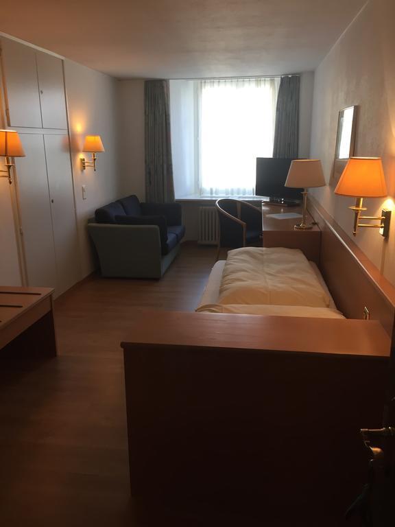 Hotel Schwert Näfels Zewnętrze zdjęcie