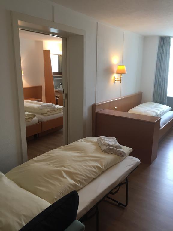 Hotel Schwert Näfels Zewnętrze zdjęcie